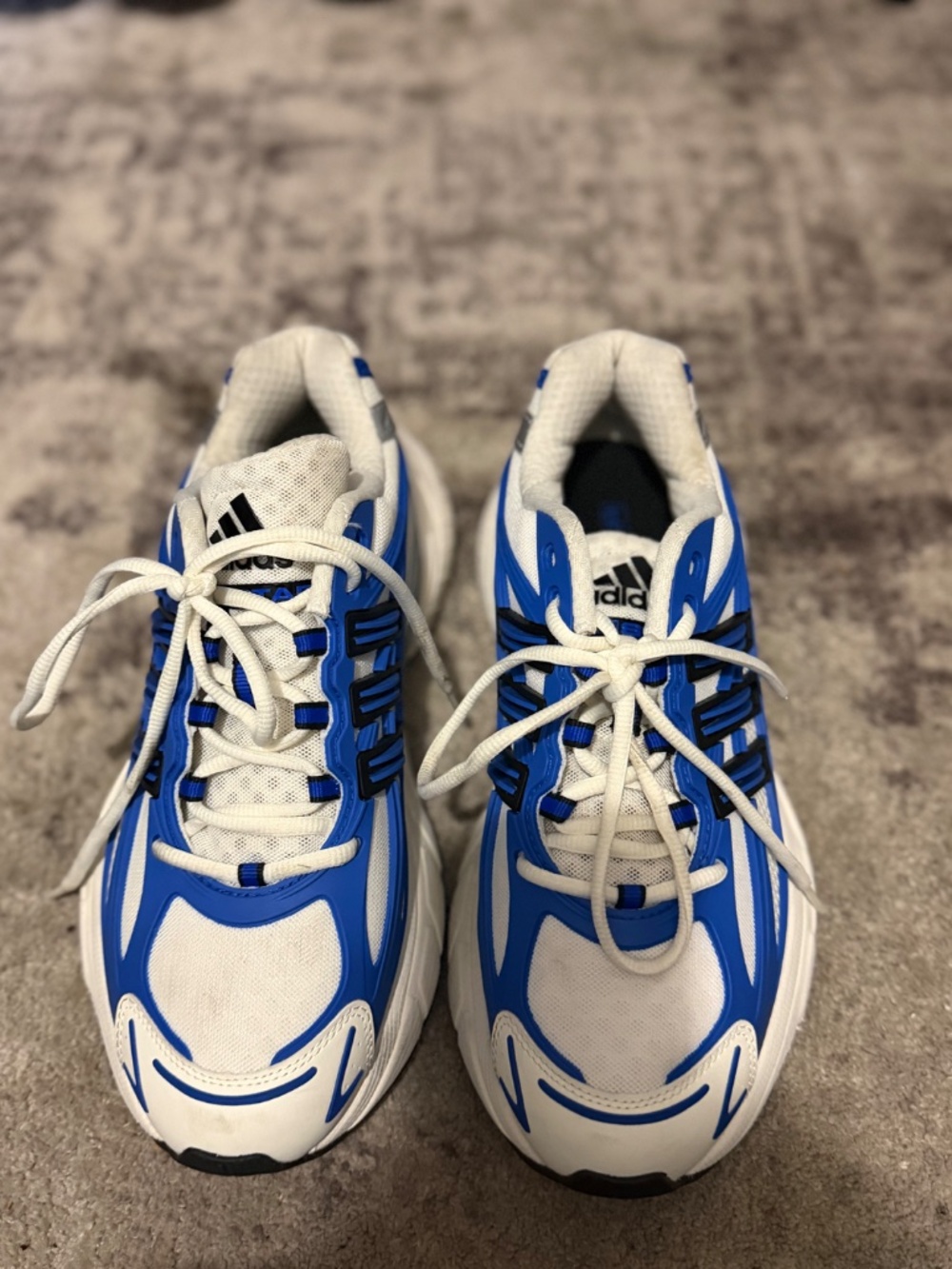 Addidas sneaker - Picture 2 of 4